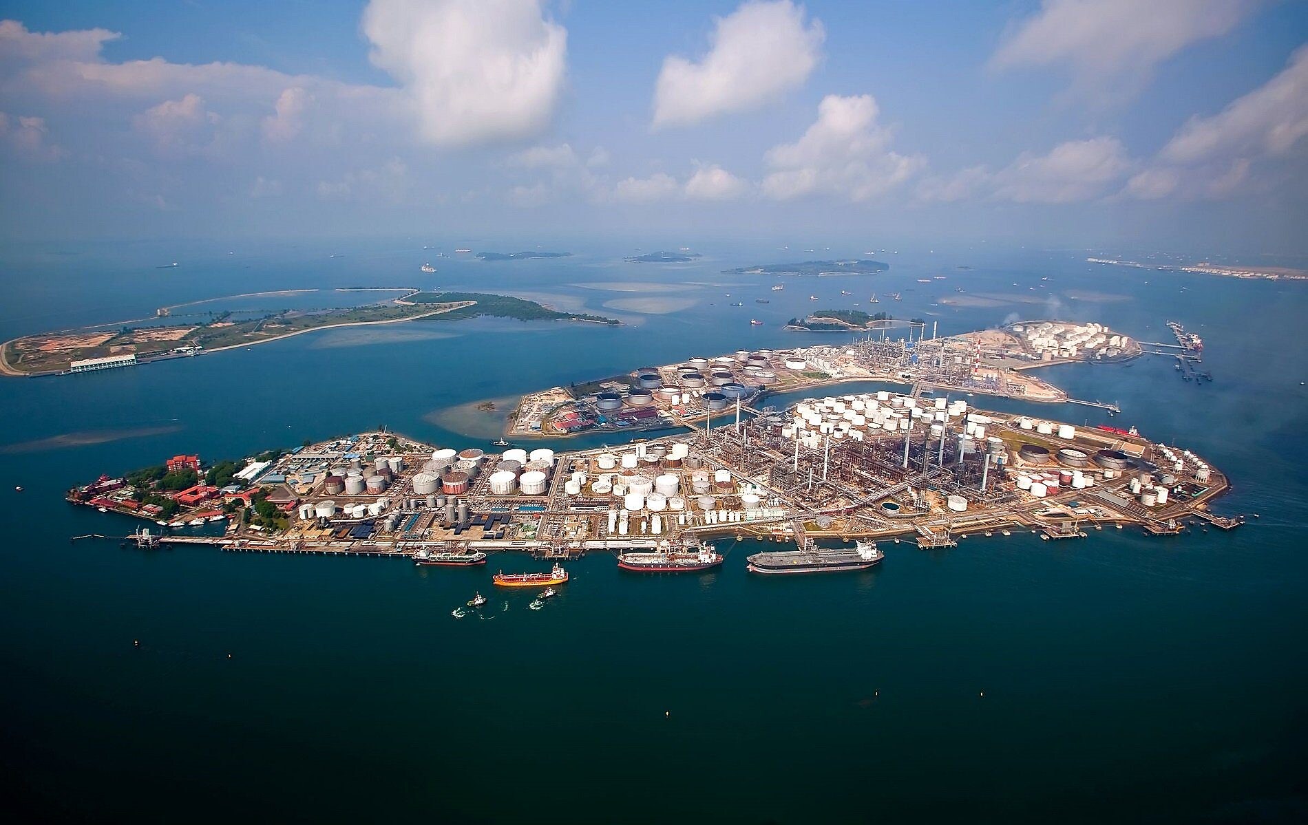 Shell Marine Terminals In Singapore | Shell Singapore